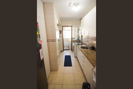 Apartamento à venda com 72m², 2 quartos e sem vagaCozinha