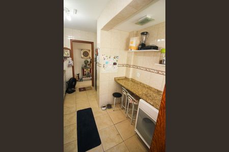 Apartamento à venda com 72m², 2 quartos e sem vagaCozinha