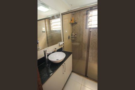 Apartamento à venda com 72m², 2 quartos e sem vagaBanheiro
