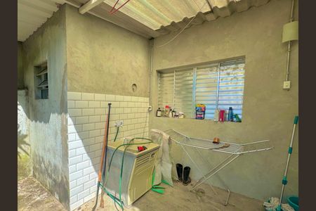 Casa à venda com 288m², 2 quartos e 1 vagaÁrea de Serviço