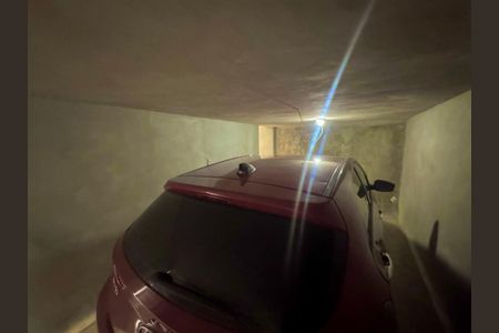 Casa à venda com 288m², 2 quartos e 1 vagaGaragem