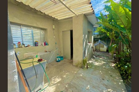 Casa à venda com 288m², 2 quartos e 1 vagaÁrea de Serviço
