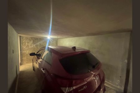 Casa à venda com 288m², 2 quartos e 1 vagaGaragem