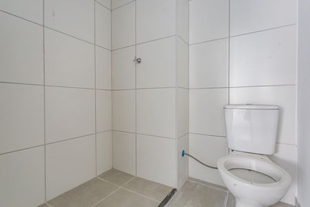 Apartamento à venda com 37m², 2 quartos e sem vaga Apartamento à venda com 37m², 2 quartos e sem vagaBanheiro social