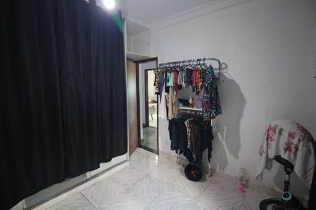 Casa à venda com 706m², 4 quartos e 4 vagasQuarto 2