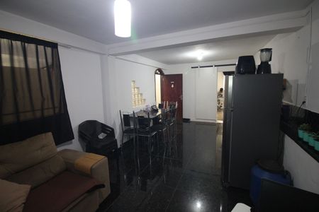 Casa à venda com 706m², 4 quartos e 4 vagasSala 2