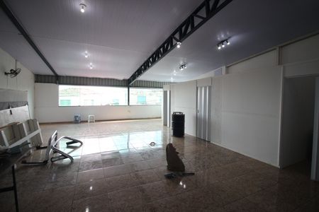 Casa à venda com 706m², 4 quartos e 4 vagasTerraço