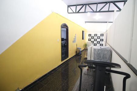 Casa à venda com 706m², 4 quartos e 4 vagasVaranda