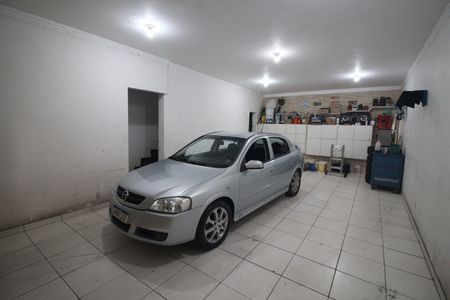 Casa à venda com 706m², 4 quartos e 4 vagasGaragem