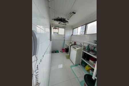 Apartamento à venda com 110m², 3 quartos e 1 vagaÁrea de serviço