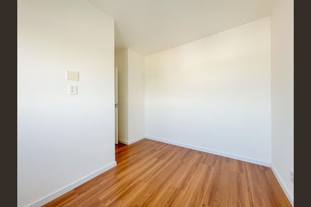 Apartamento à venda com 47m², 2 quartos e 1 vaga Apartamento à venda com 47m², 2 quartos e 1 vagaQuarto 1