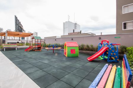 Apartamento à venda com 47m², 2 quartos e 1 vaga Apartamento à venda com 47m², 2 quartos e 1 vagaÁrea comum - Playground