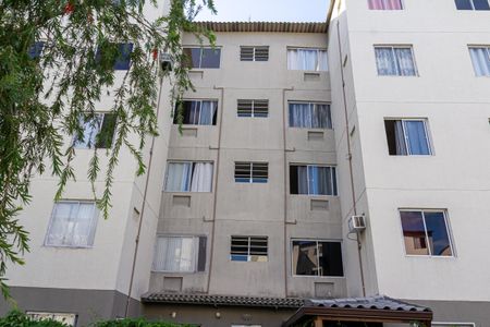 Apartamento para alugar com 54m², 2 quartos e 1 vagaFachada