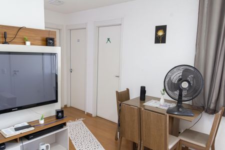 Sala de apartamento para alugar com 2 quartos, 54m² em Campo Grande, Rio de Janeiro