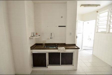 Apartamento para alugar com 102m², 2 quartos e 1 vaga Apartamento para alugar com 102m², 2 quartos e 1 vagaCozinha