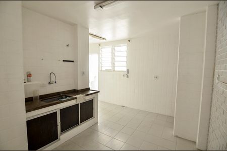 Apartamento para alugar com 102m², 2 quartos e 1 vaga Apartamento para alugar com 102m², 2 quartos e 1 vagaCozinha
