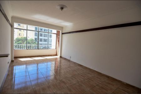 Apartamento para alugar com 102m², 2 quartos e 1 vaga Apartamento para alugar com 102m², 2 quartos e 1 vagaSala