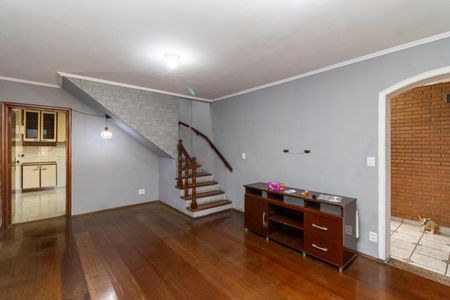 Sala de casa à venda com 4 quartos, 160m² em Vila Nilo, São Paulo