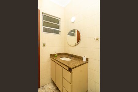 Casa para alugar com 160m², 4 quartos e 2 vagasBanheiro