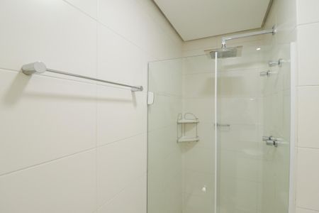 Apartamento para alugar com 54m², 2 quartos e 1 vaga Apartamento para alugar com 54m², 2 quartos e 1 vagaBanheiro da Suíte