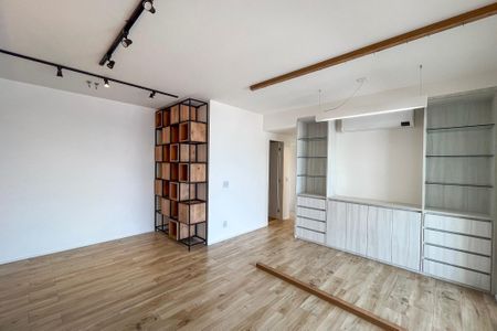 Sala de apartamento à venda com 2 quartos, 96m² em Vila Brasilio Machado, São Paulo