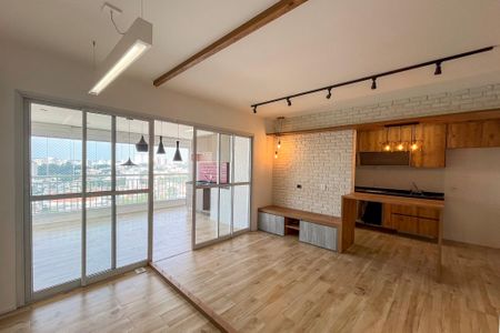 Sala de apartamento à venda com 2 quartos, 96m² em Vila Brasilio Machado, São Paulo