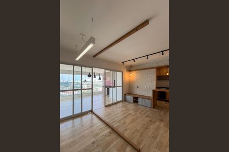 Apartamento à venda com 96m², 2 quartos e 2 vagasSala
