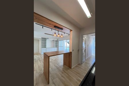 Apartamento à venda com 96m², 2 quartos e 2 vagasCozinha