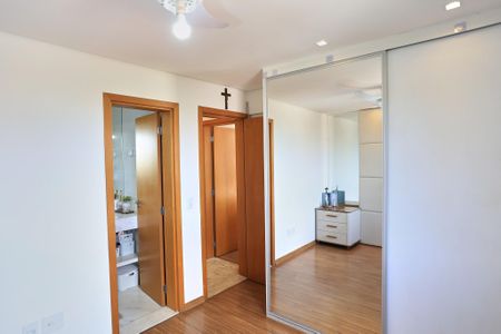 Apartamento para alugar com 84m², 3 quartos e 2 vagas Apartamento para alugar com 84m², 3 quartos e 2 vagasSuíte