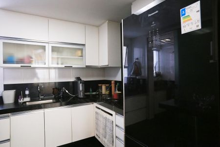Apartamento para alugar com 84m², 3 quartos e 2 vagasCozinha e Área de Serviço