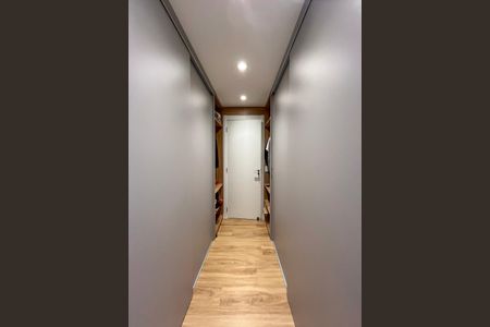 Apartamento à venda com 119m², 3 quartos e 2 vagasCloset da suíte 1