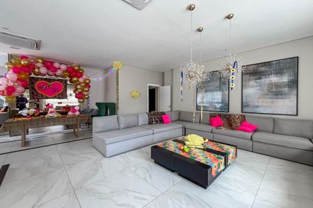 Apartamento à venda com 119m², 3 quartos e 2 vagasSalão de Festas
