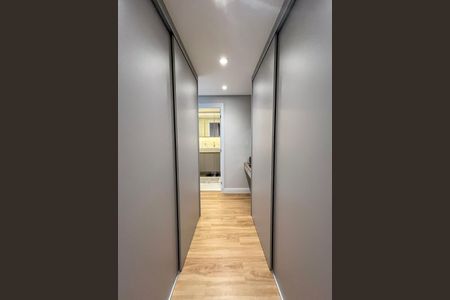 Apartamento à venda com 119m², 3 quartos e 2 vagasCloset da suíte 1