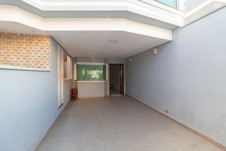 Casa para alugar com 190m², 3 quartos e 1 vaga Casa para alugar com 190m², 3 quartos e 1 vagaGaragem