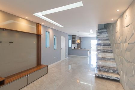 Casa para alugar com 190m², 3 quartos e 1 vaga Casa para alugar com 190m², 3 quartos e 1 vagaSala