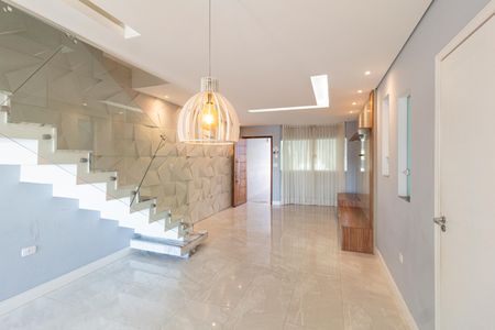 Casa para alugar com 190m², 3 quartos e 1 vaga Casa para alugar com 190m², 3 quartos e 1 vagaSala