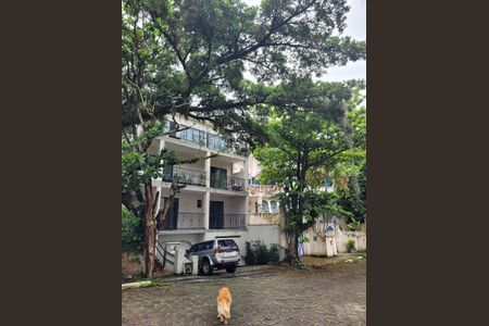 Apartamento para alugar com 120m², 2 quartos e 1 vagaFachada