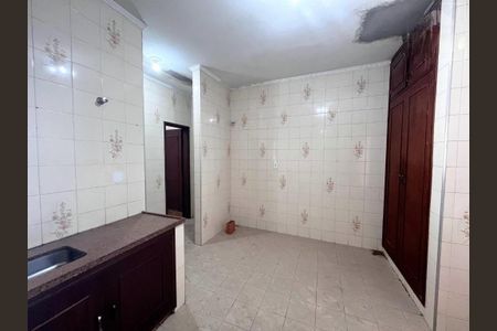 Casa à venda com 207m², 1 quarto e 2 vagas Casa à venda com 207m², 1 quarto e 2 vagasFoto 05