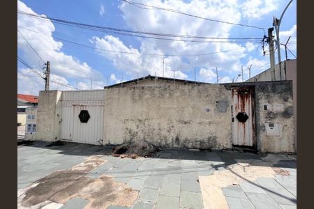 Casa à venda com 207m², 1 quarto e 2 vagas Casa à venda com 207m², 1 quarto e 2 vagasFoto 01