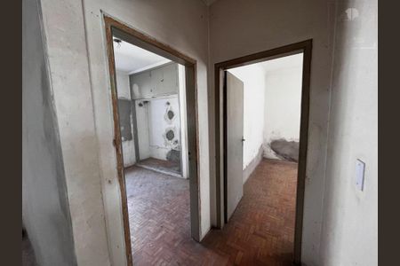 Casa à venda com 207m², 1 quarto e 2 vagas Casa à venda com 207m², 1 quarto e 2 vagasFoto 02