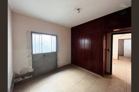 Casa à venda com 207m², 1 quarto e 2 vagas Casa à venda com 207m², 1 quarto e 2 vagasFoto 07