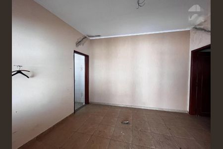 Foto 03 de casa à venda com 1 quarto, 207m² em Jardim do Lago, Campinas