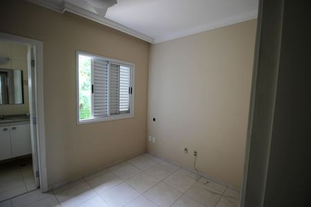 Casa de condomínio para alugar com 86m², 2 quartos e 1 vaga