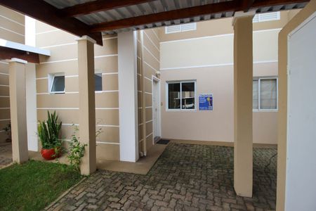 Casa de condomínio para alugar com 86m², 2 quartos e 1 vaga