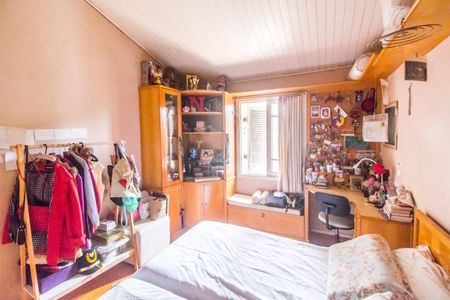 Casa de condomínio à venda com 468m², 3 quartos e 4 vagas Casa de condomínio à venda com 468m², 3 quartos e 4 vagasSuíte 3