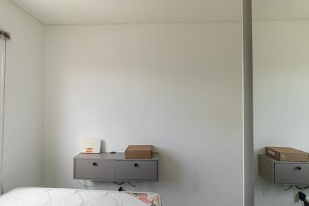 Quarto de apartamento para alugar com 1 quarto, 32m² em Uberaba, Curitiba