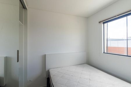 Quarto de apartamento para alugar com 1 quarto, 32m² em Uberaba, Curitiba
