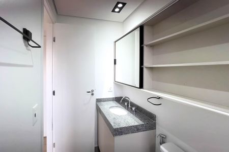 Studio para alugar com 27m², 1 quarto e sem vaga Studio para alugar com 27m², 1 quarto e sem vagaBanheiro