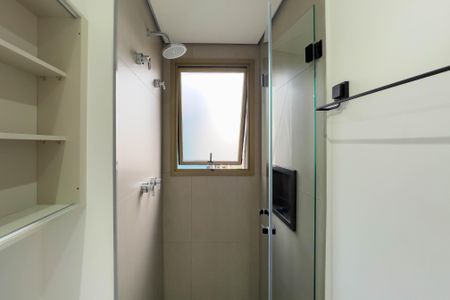 Studio para alugar com 27m², 1 quarto e sem vaga Studio para alugar com 27m², 1 quarto e sem vagaBanheiro