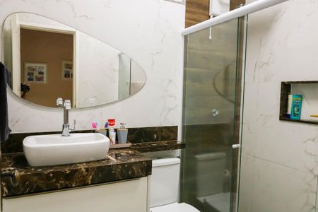 Casa à venda com 173m², 3 quartos e 4 vagasBanheiro Social